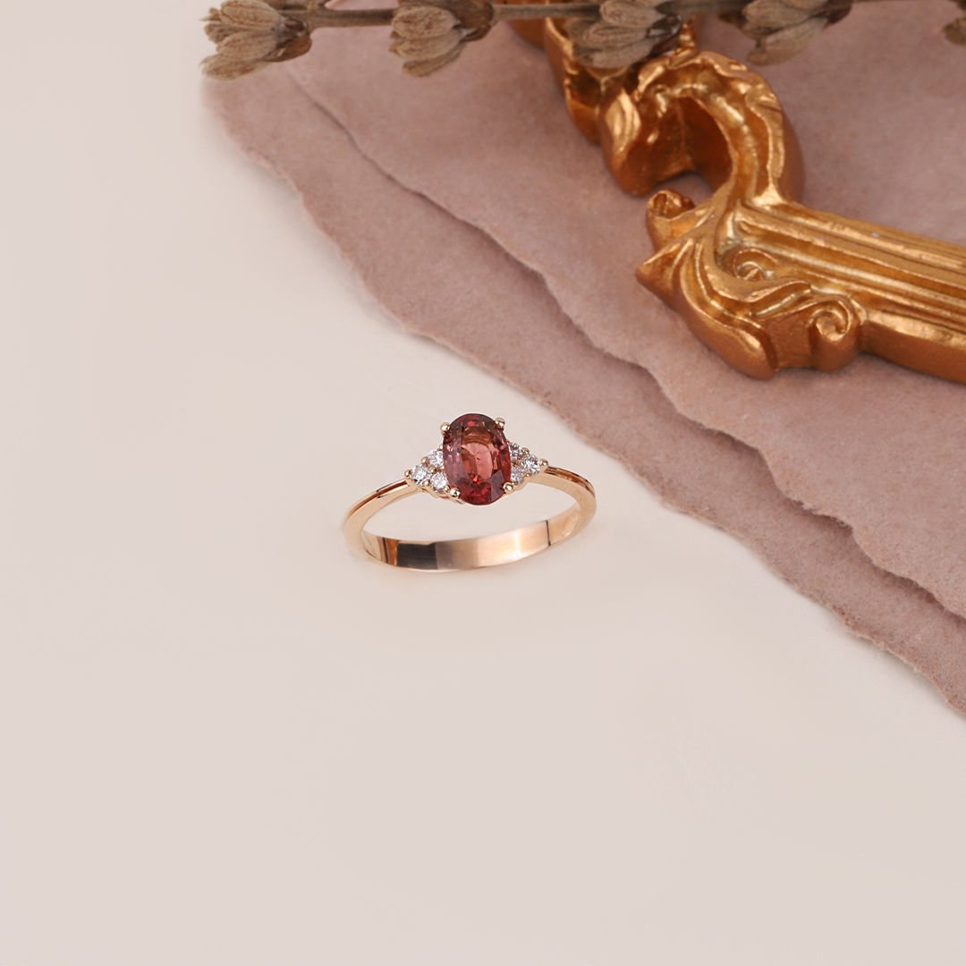 0.12 Ct Pırlanta Turmalin Taşlı Yüzük