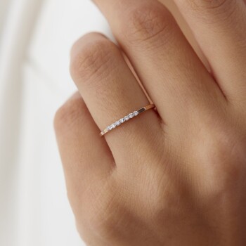 0.08 Ct Pırlanta Minimal Yedi Taş Yüzük - 3