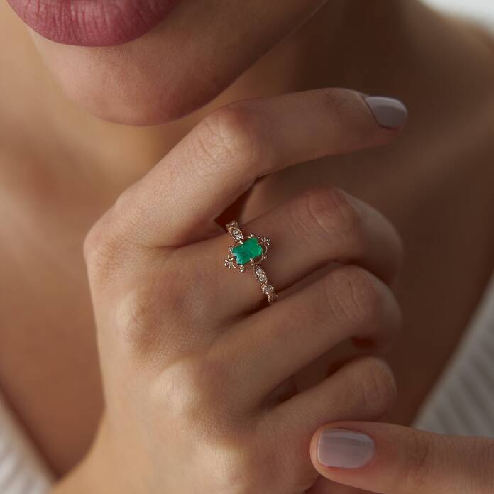 0.18 Ct Pırlanta Emerald Kesim Zümrüt Yüzük - 2