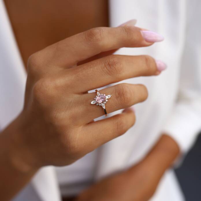 0.21 Ct Pırlanta Queen Morganite Yüzük - 1