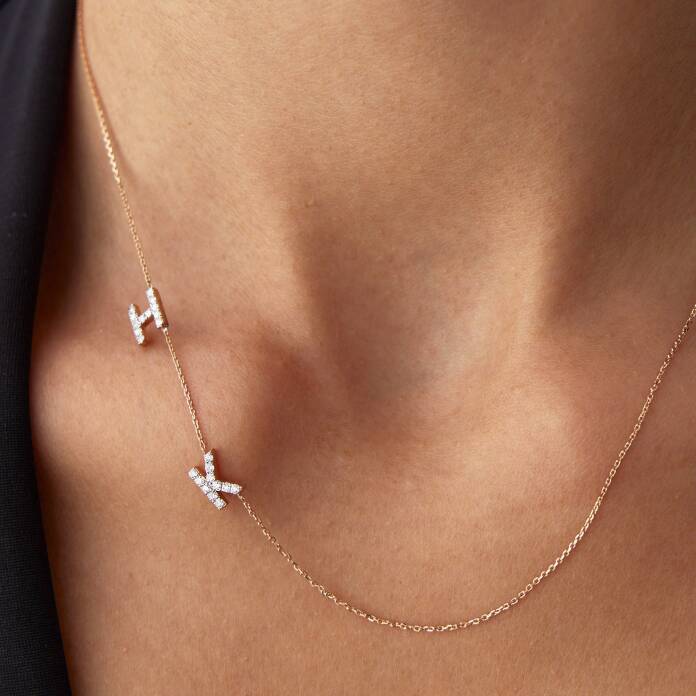 0.24 Ct Pırlanta Harf Kolye - 2