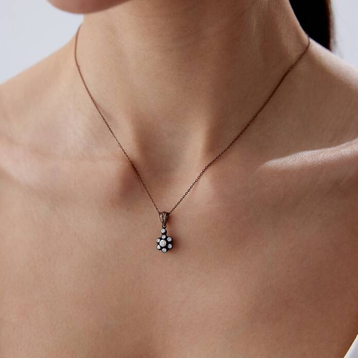 0.36 Ct Elmas Mini Gül Kolye - 1