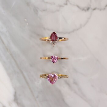 0.50 Ct Pırlanta Triangle Pembe Safir Yüzük - 3