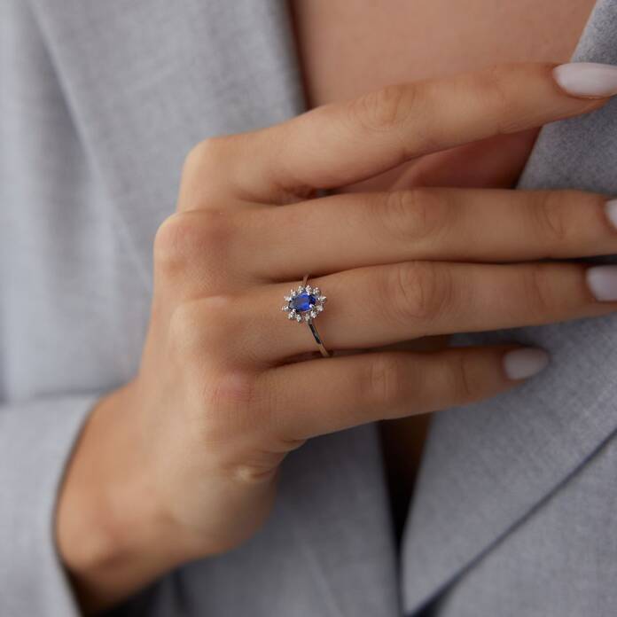 0.55 Ct Pırlanta Oval Safir Yüzük - 1