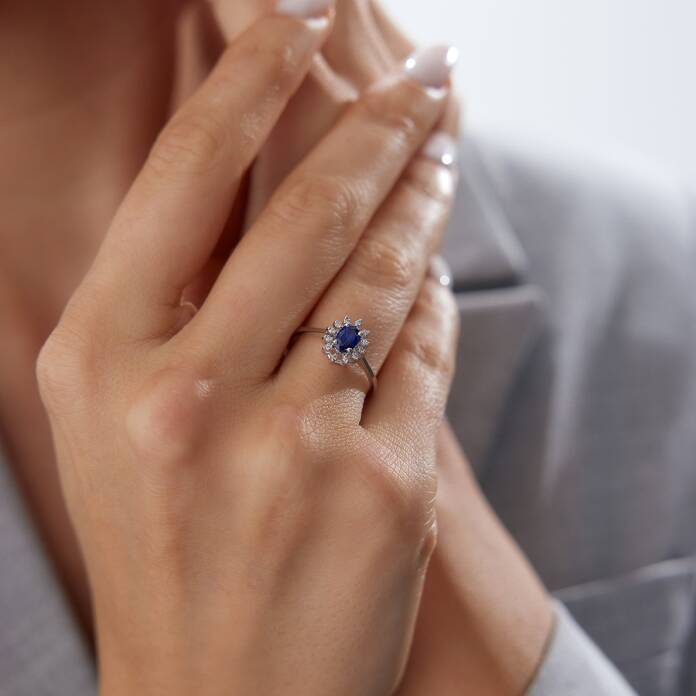 0.55 Ct Pırlanta Oval Safir Yüzük - 4