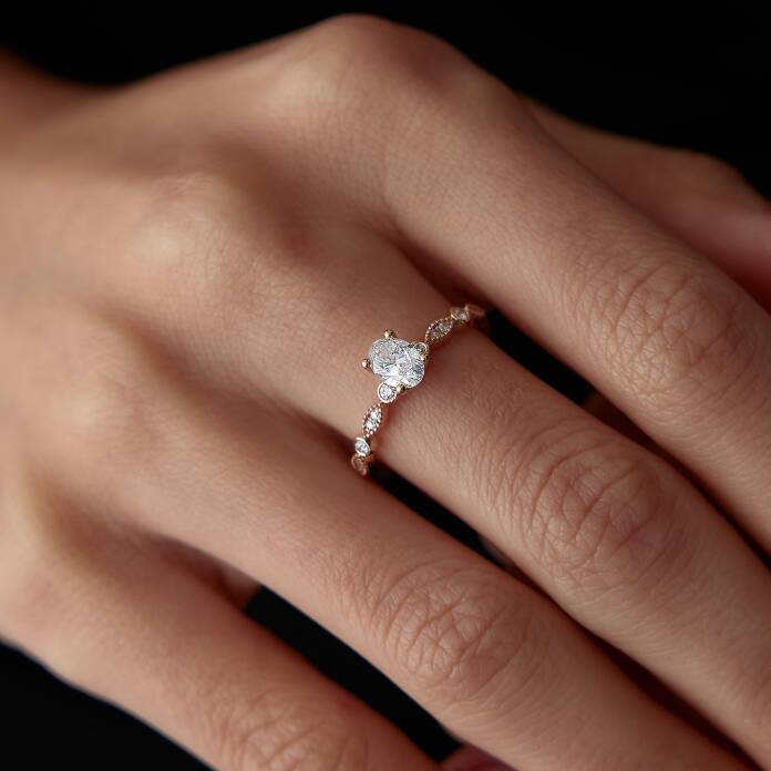 0.65 Ct Oval Pırlanta Yüzük - 1