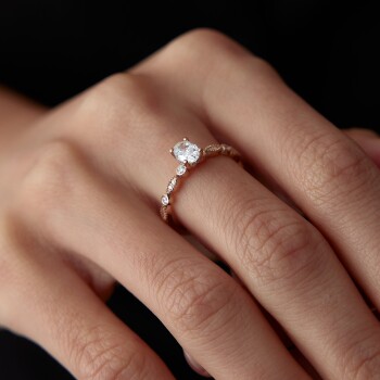 0.65 Ct Oval Pırlanta Yüzük - 3