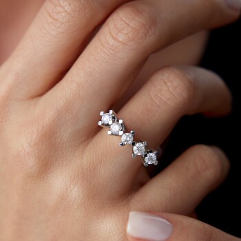 0.75 Ct Pırlanta Beştaş Yüzük - 1