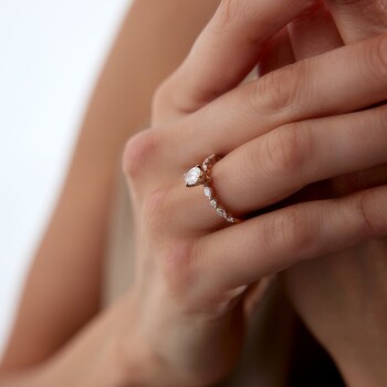 0.76 Ct Pırlanta Oval Yüzük - 3