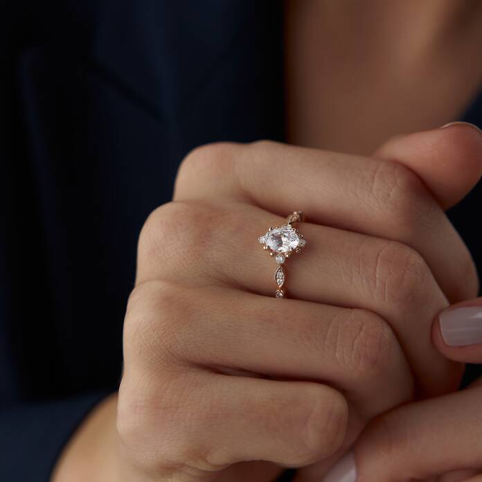 1.62 Ct Pırlanta Oval Beyaz Safir Tasarım Yüzük - 3