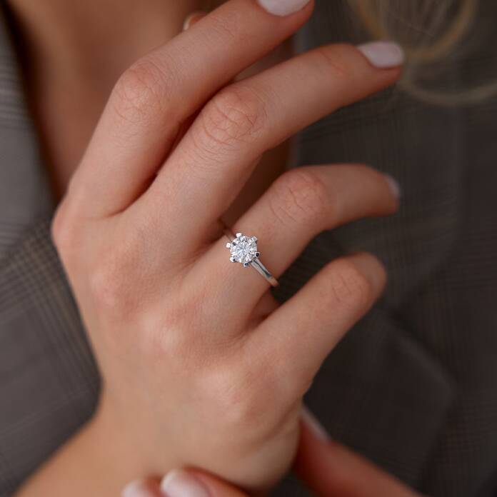 GIA Sertifikalı 0.90 Ct Pırlanta Tektaş Yüzük - 1