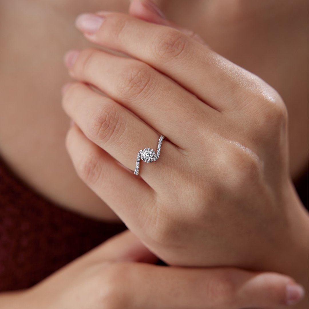0.33 Ct Pırlanta Spin Yüzük