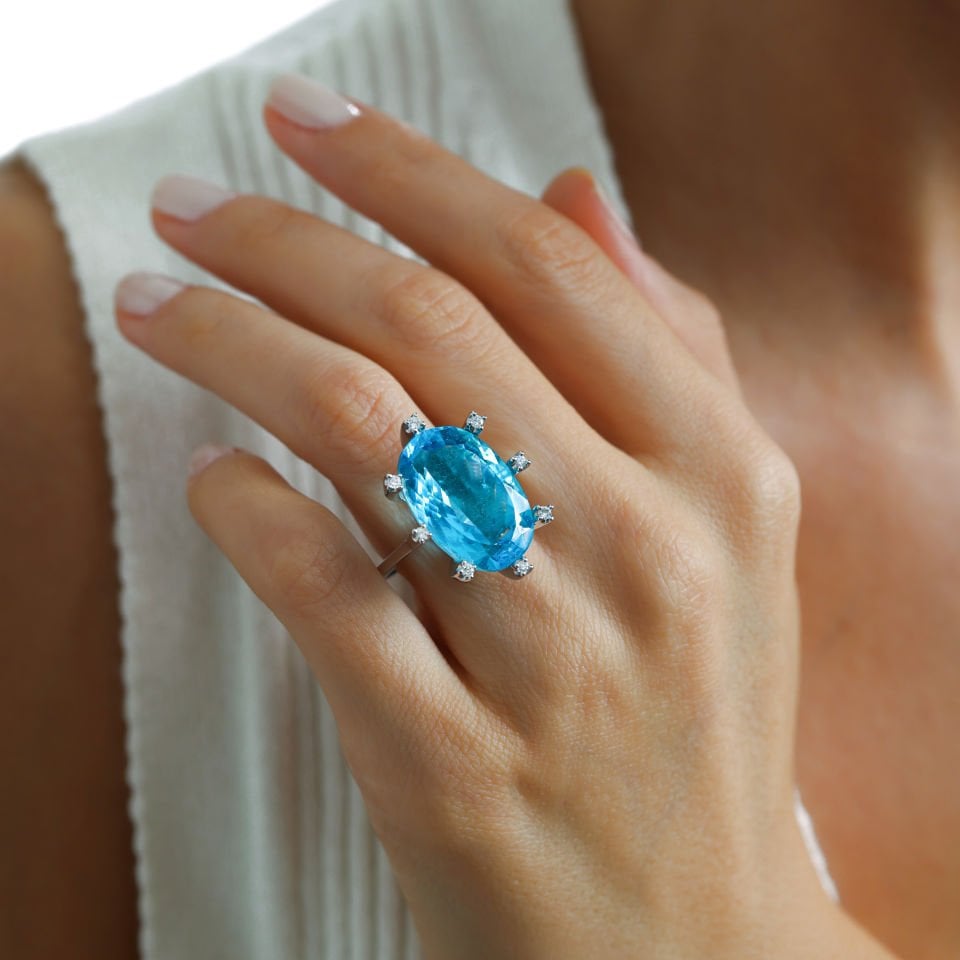 10.00 Ct Aqua Oval Taşlı Pırlanta Yüzük