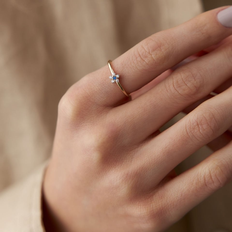Cemre Sapphire