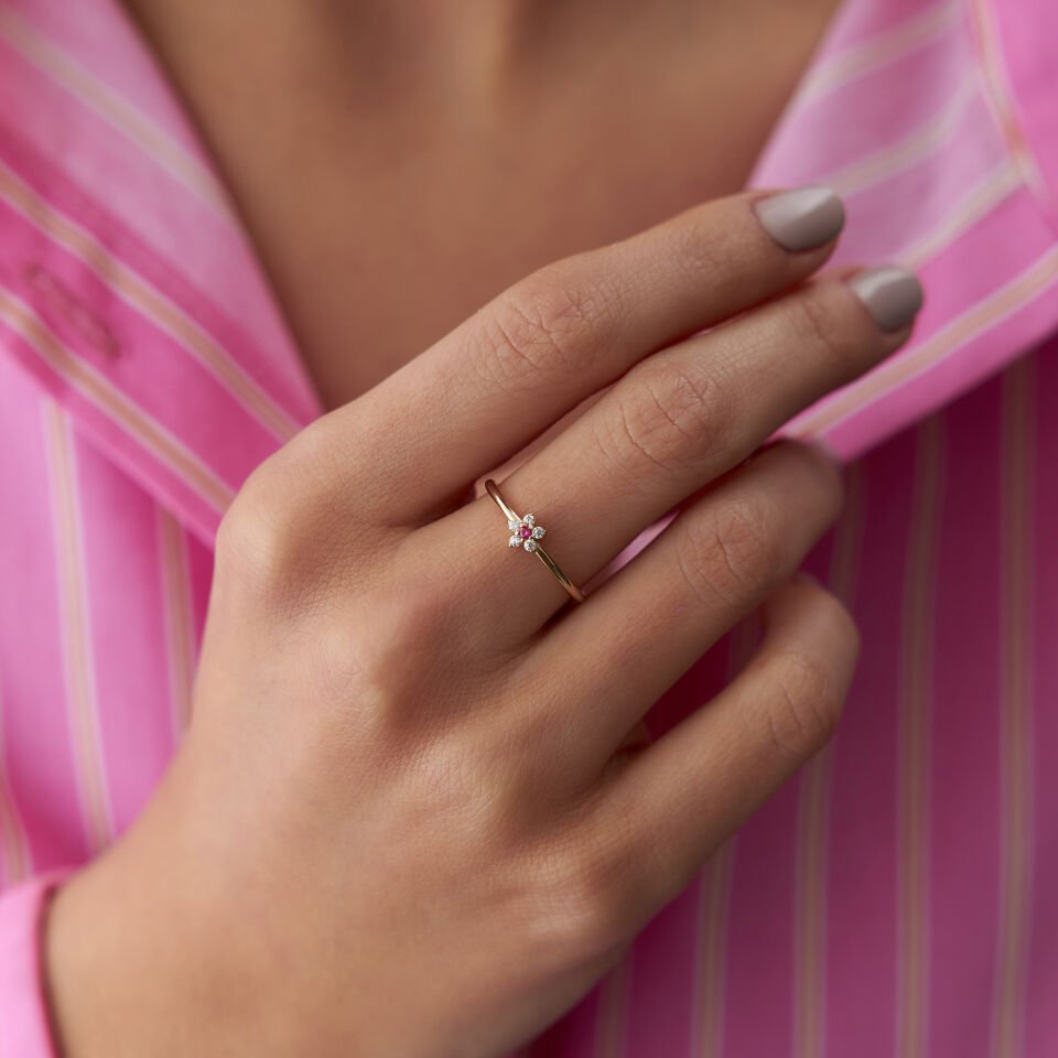 Cemre Pink
