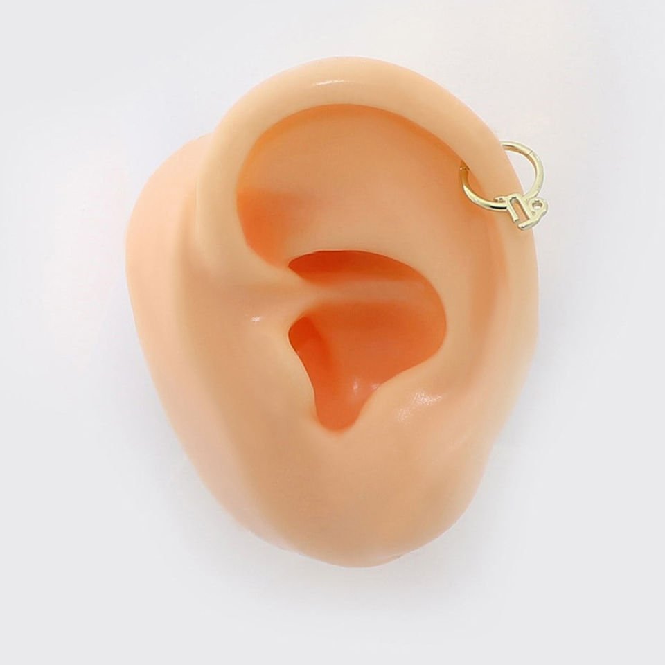 Oğlak Burcu Halka Helix Piercing