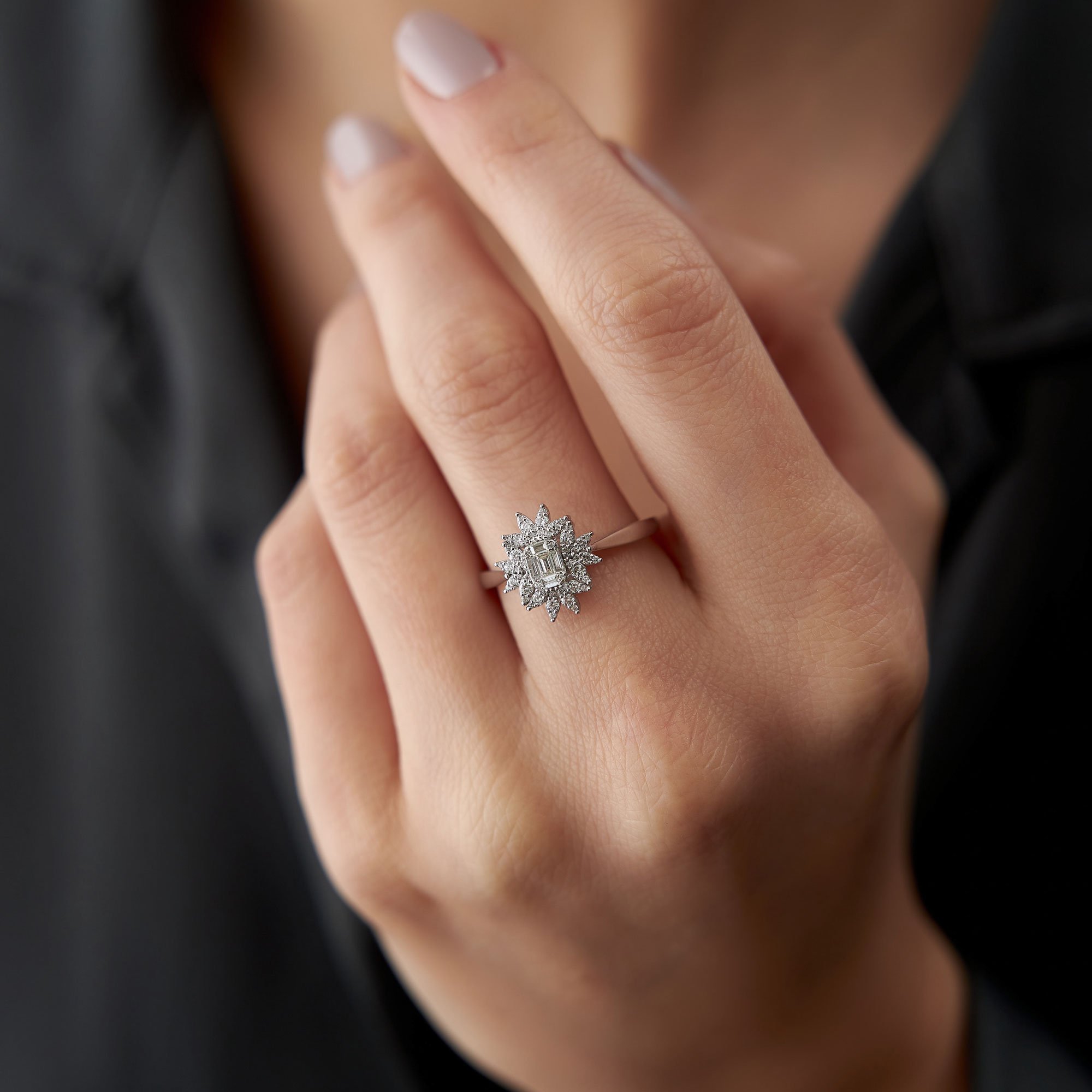 0.29 Ct Pırlanta Pi Baget Yüzük