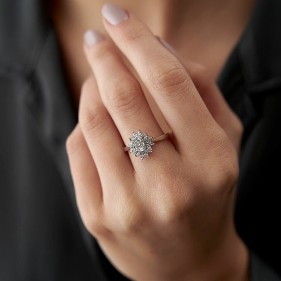 0.29 Ct Pırlanta Pi Baget Yüzük