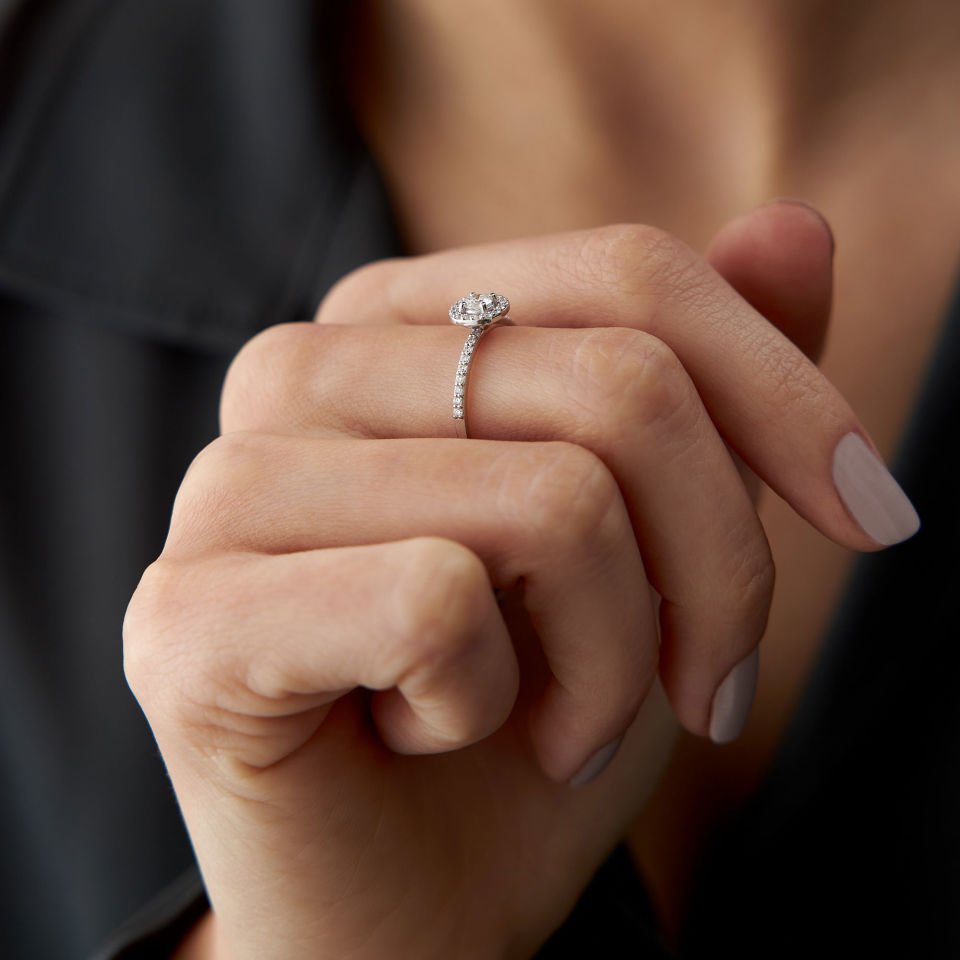 0.40 Ct Pırlanta Alm Yüzük