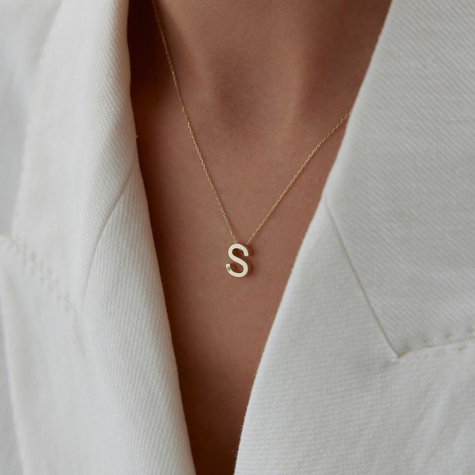 Solitaire Harf Kolye