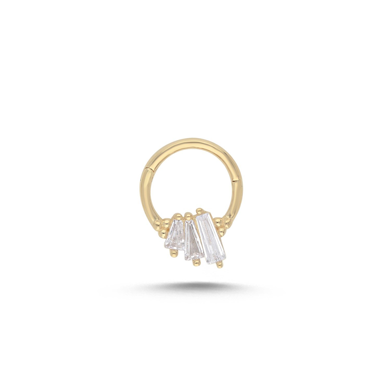 Sıralı Üç Trapez Helix Piercing