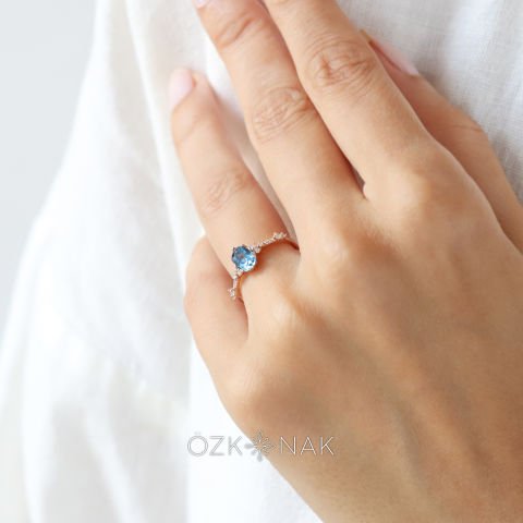 0.15 Ct Pırlanta London Blue Yüzük