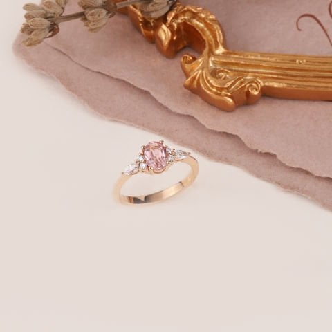 1.00 Ct Pırlanta Morganite Tasarım Yüzük