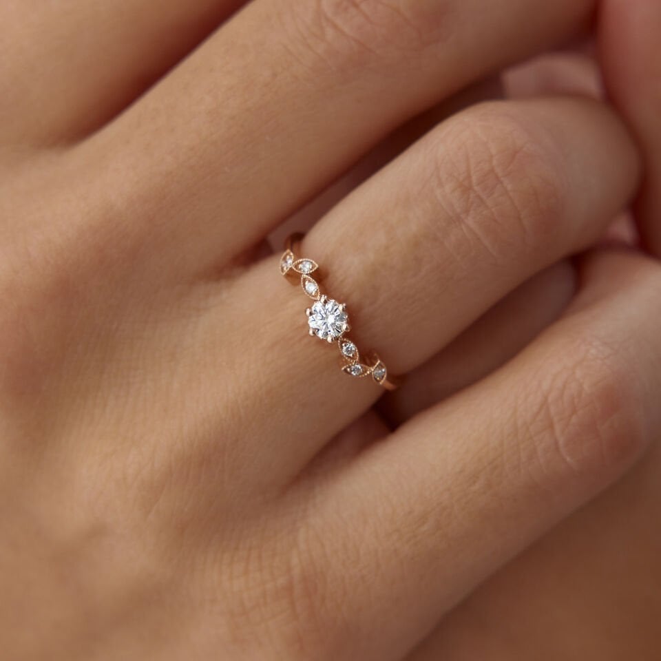 0.18 Ct Pırlanta Leaf Yüzük