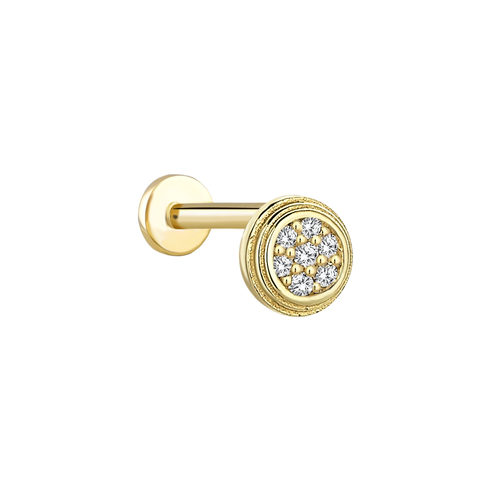 Lea Tragus Piercing
