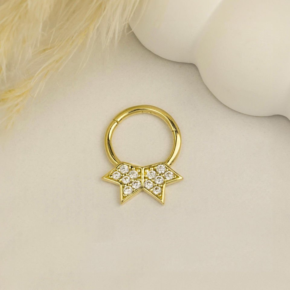 Taşlı Star Helix Piercing