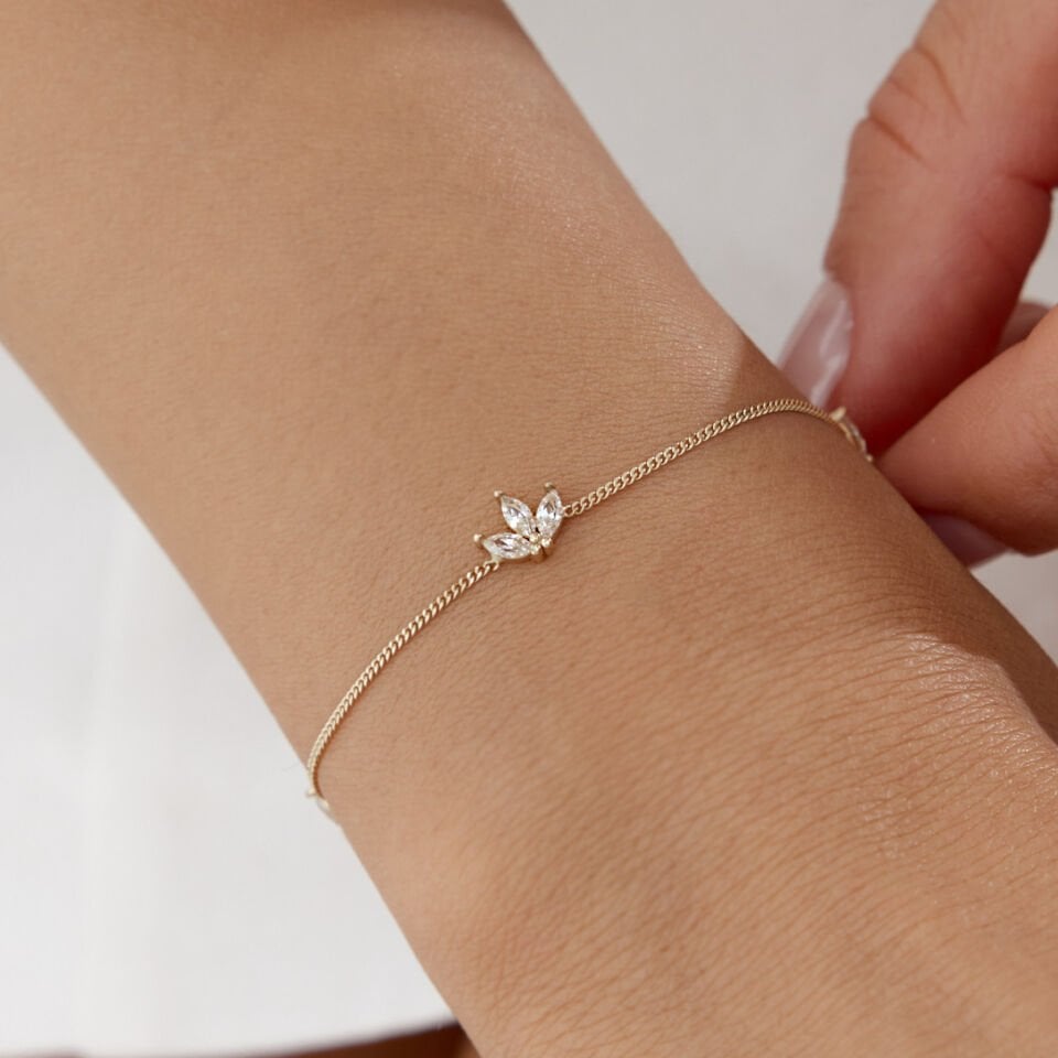 Sıralı Lotus Bileklik