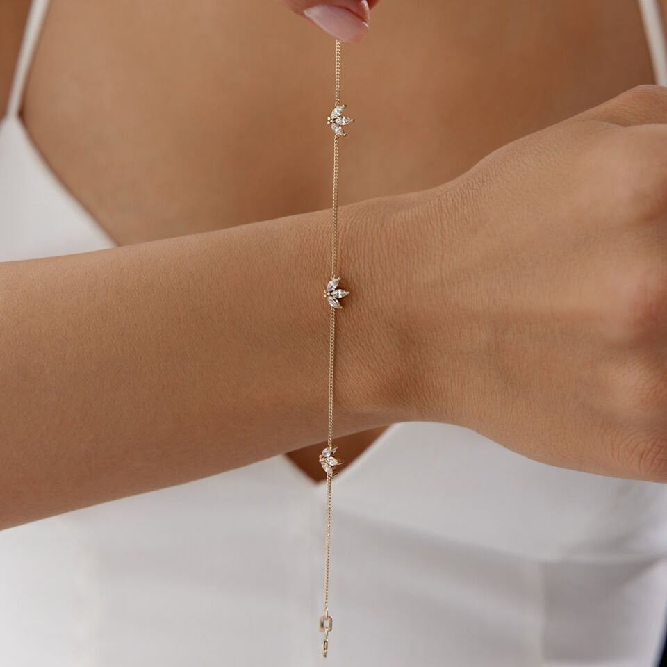 Sıralı Lotus Bileklik