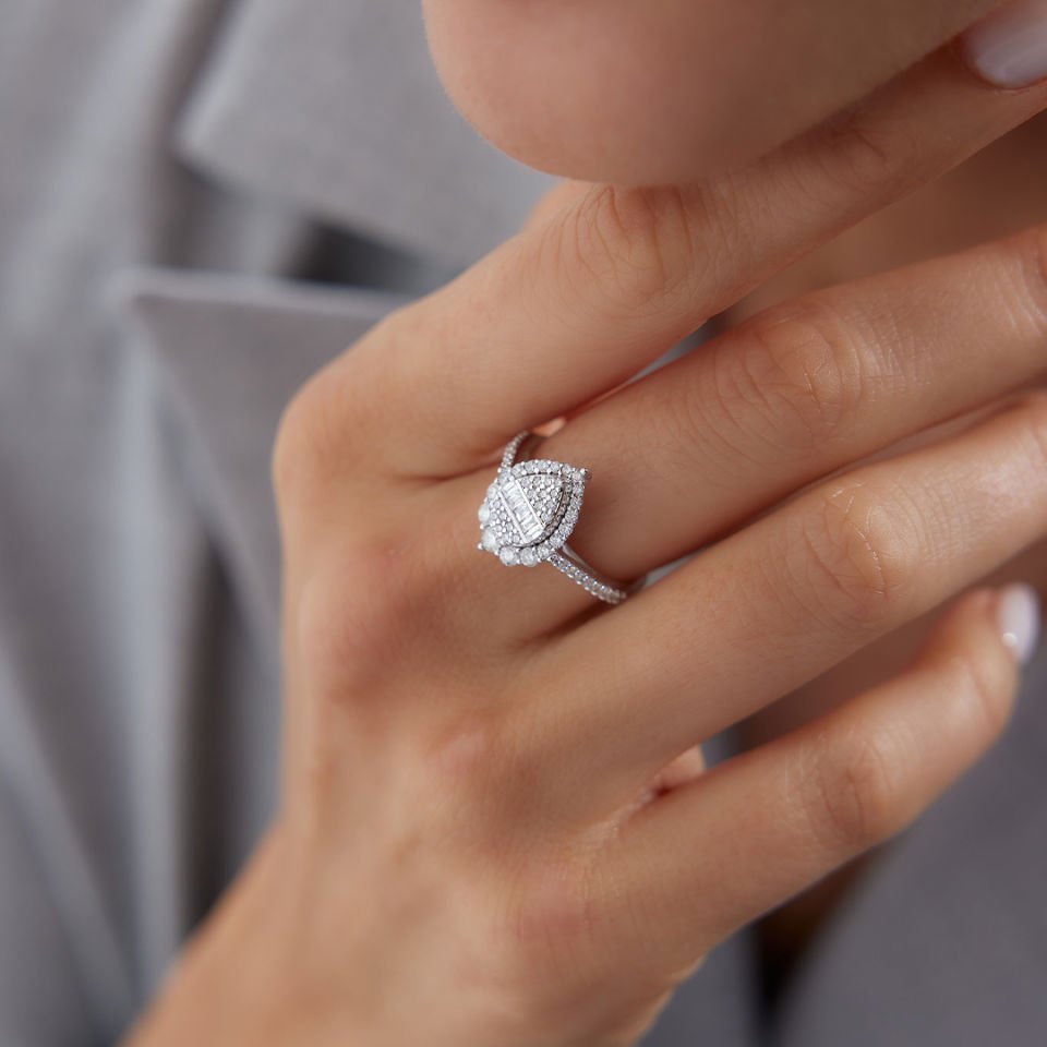 0.65 Ct Pırlanta Damla Yüzük