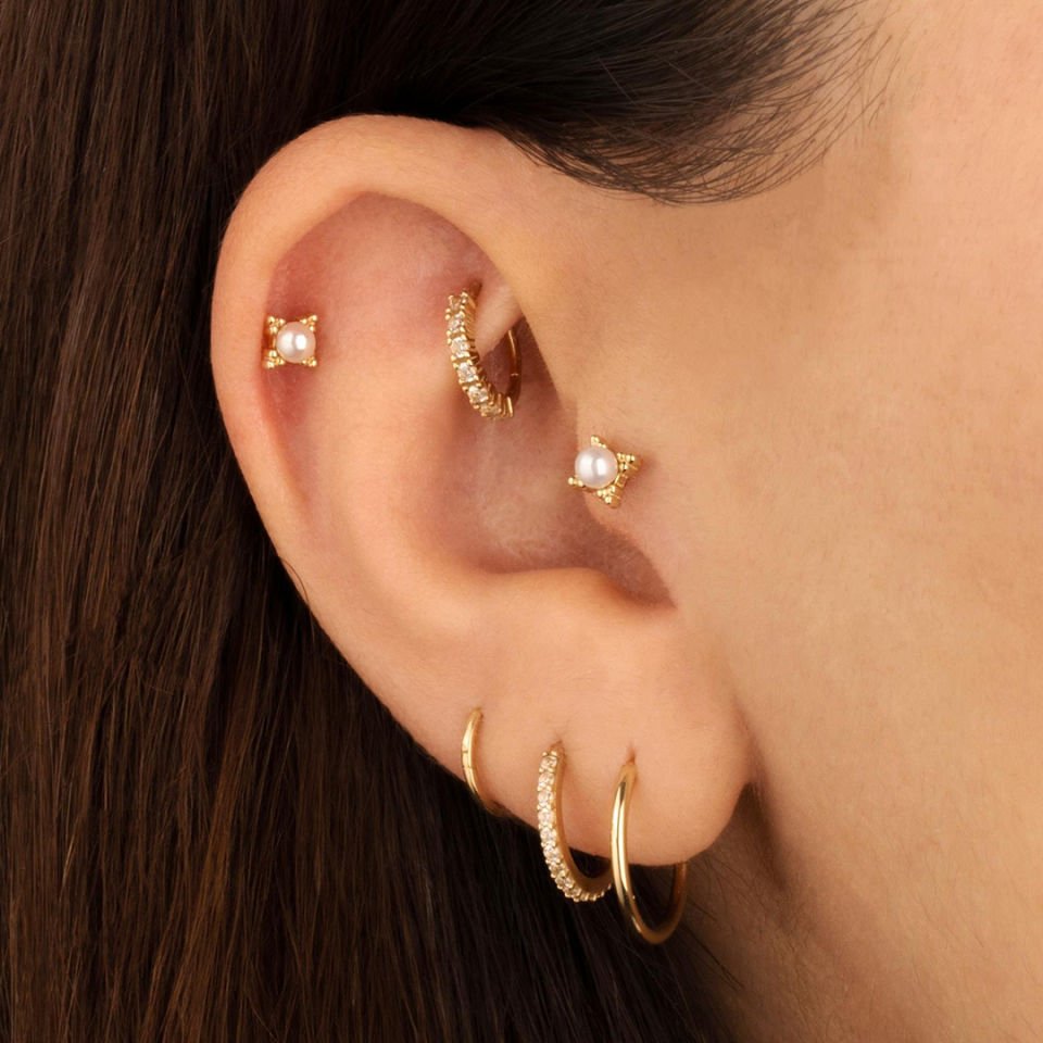 Ters Ay İncili Tragus Piercing