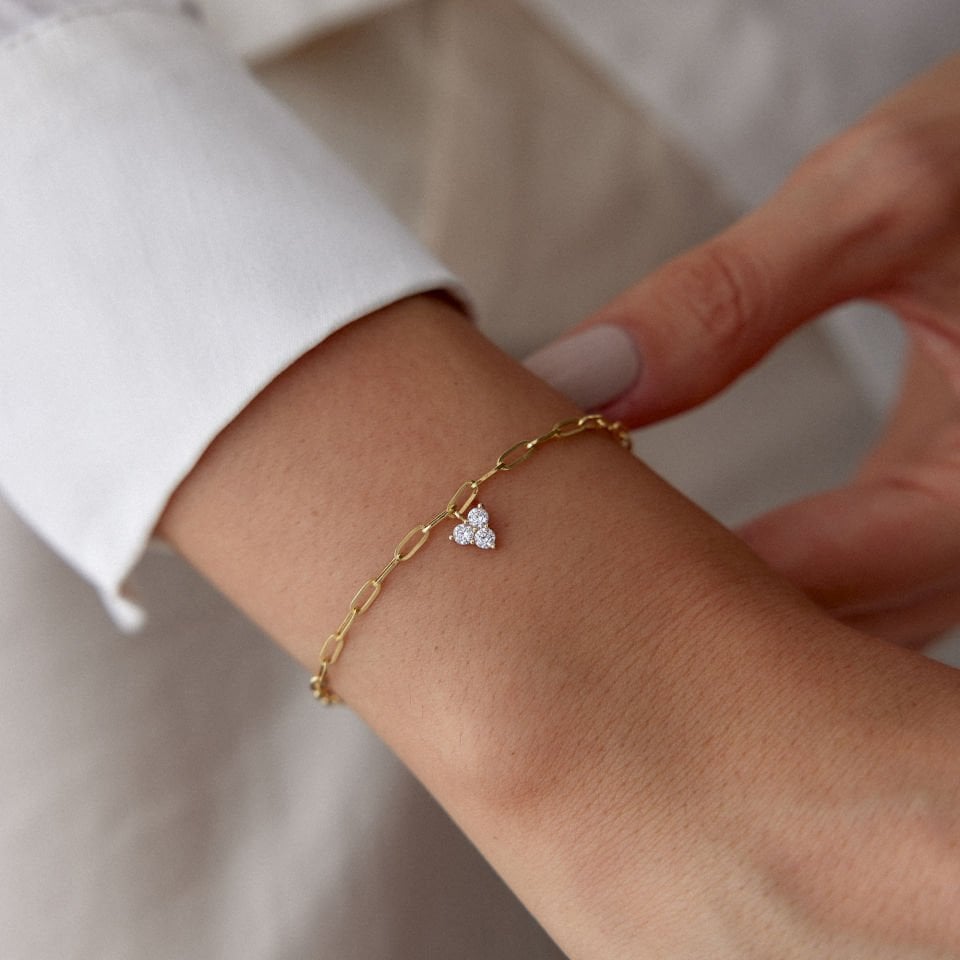 Taşlı Tria Charm Bileklik