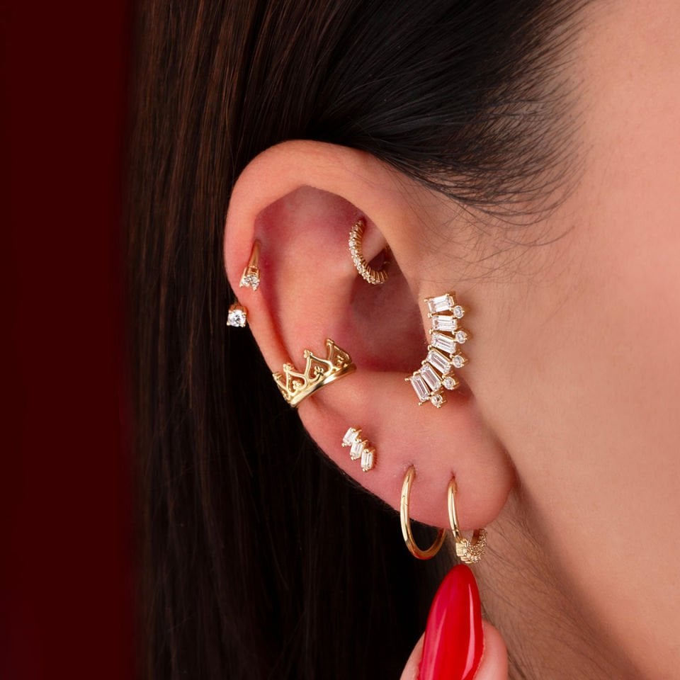 Altı Baget Taşlı Tragus Piercing