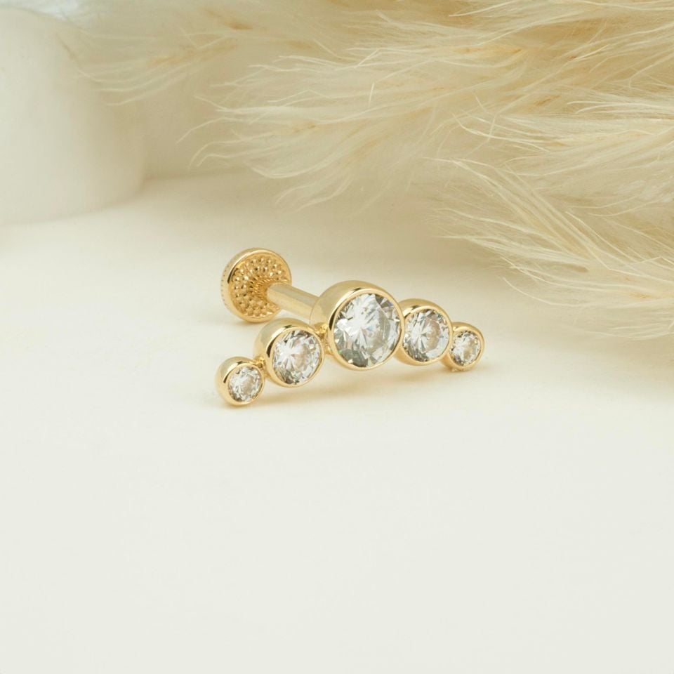 5 Taşlı Tragus Piercing