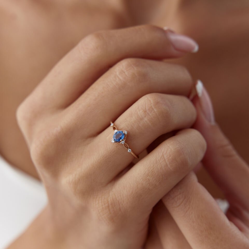 0.53 Ct Pırlanta Safir Taşlı Engagement Yüzük