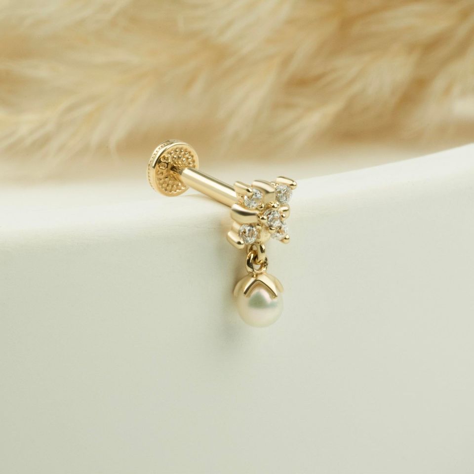 Taşlı İnci Sallantılı Minimal Tragus Piercing