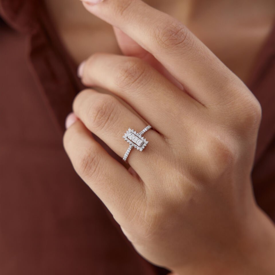 0.37 Ct Pırlanta Heka Yüzük