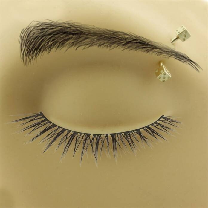 Zar Kaş Rook Piercing - 2